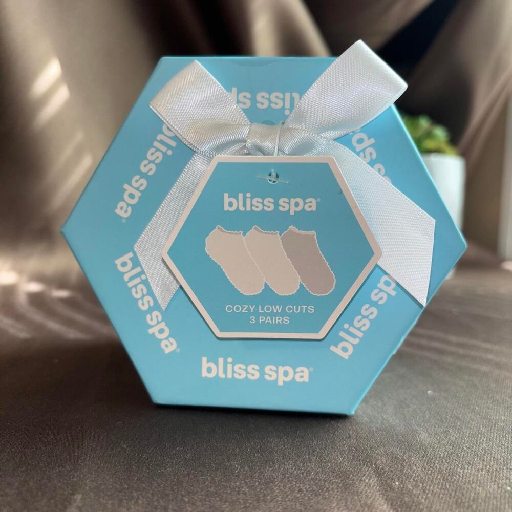 Bliss Spa  Aloe & Vitamin E Infused
Socks set